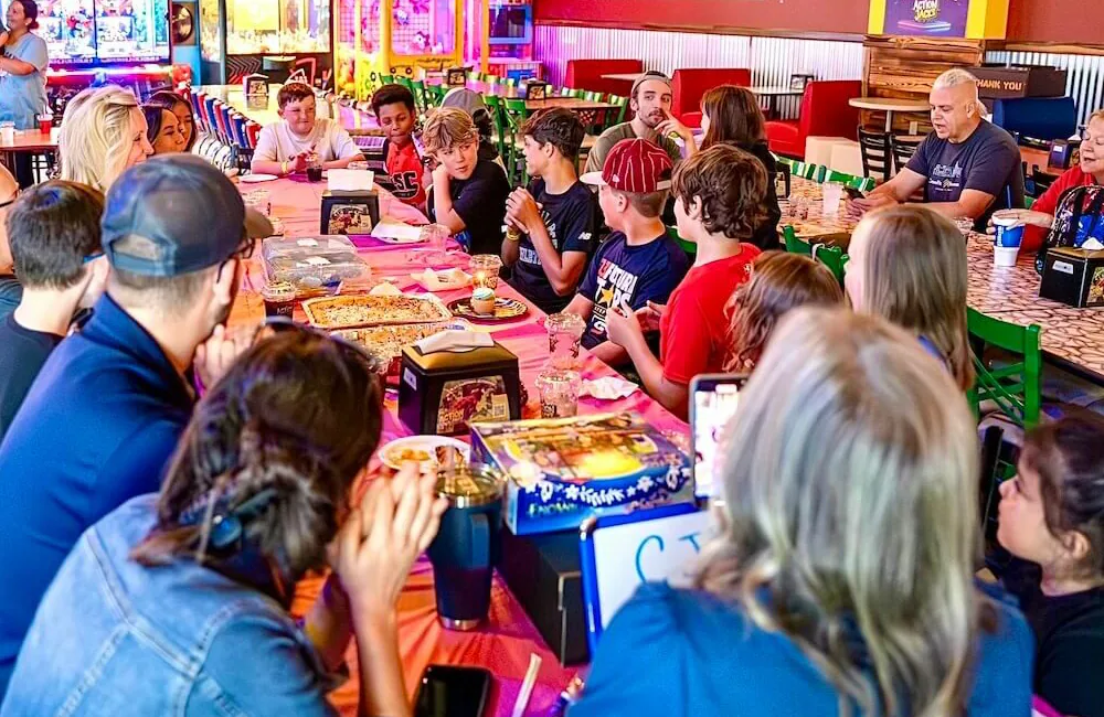 Kids celebrating a birthday party at Quackade